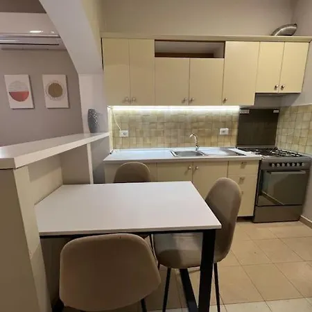 Cozzy House - Apartment